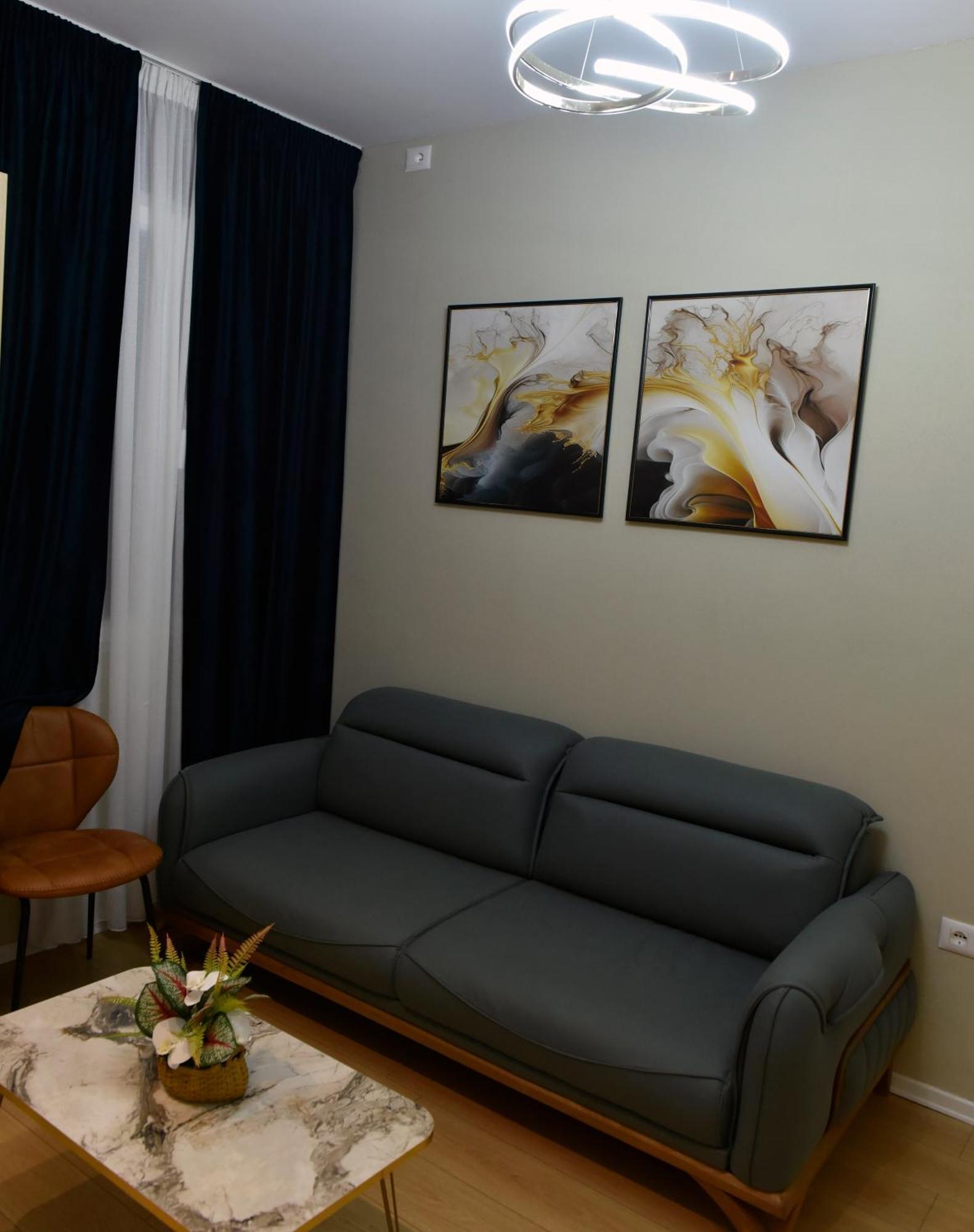 City Center Rooms And Apartments ดูร์เรส ภายนอก รูปภาพ