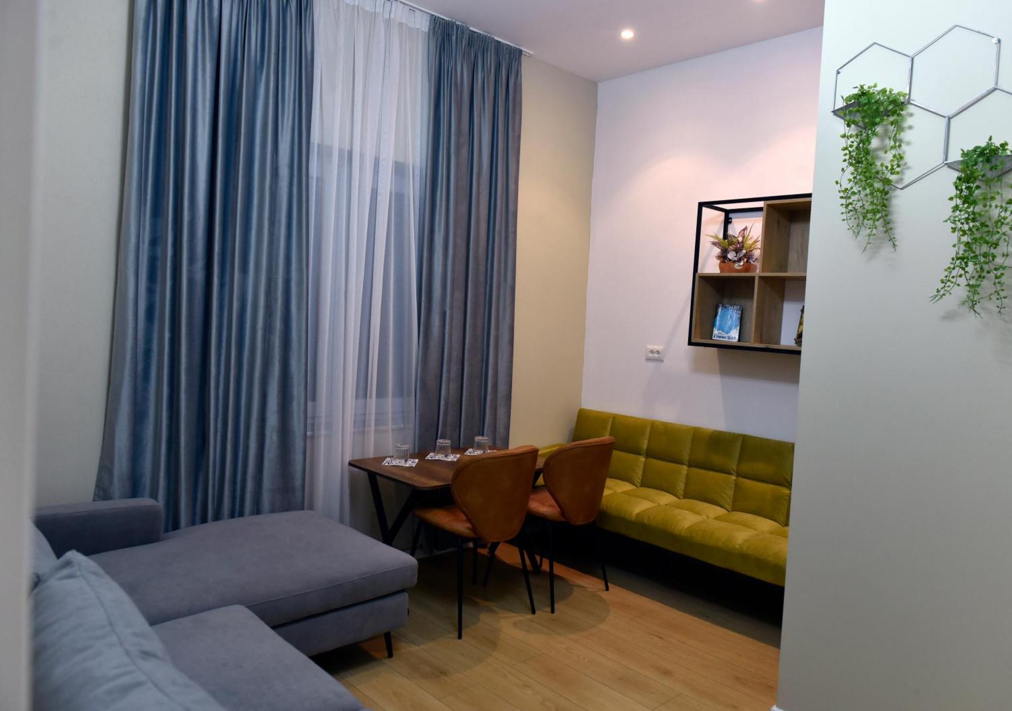 City Center Rooms And Apartments ดูร์เรส ภายนอก รูปภาพ